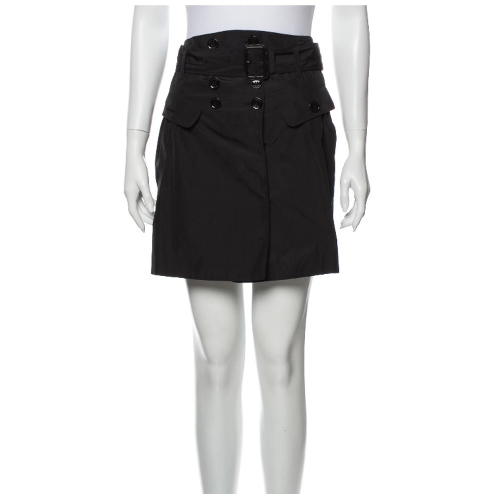 EUC Burberry London black high waist skirt